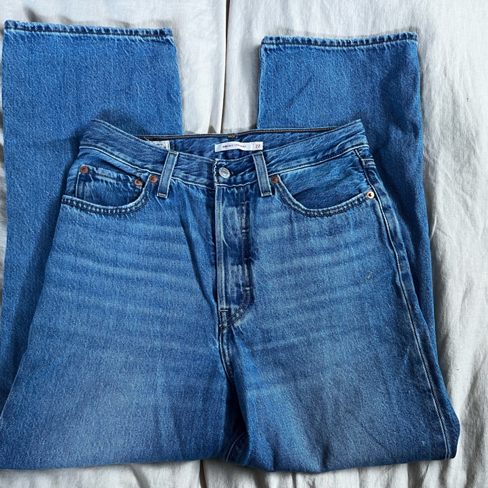 Levi’s Ribcage Straight Jean Size 27